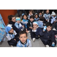 Festejos por el Día de la Bandera con los niños de Jardín